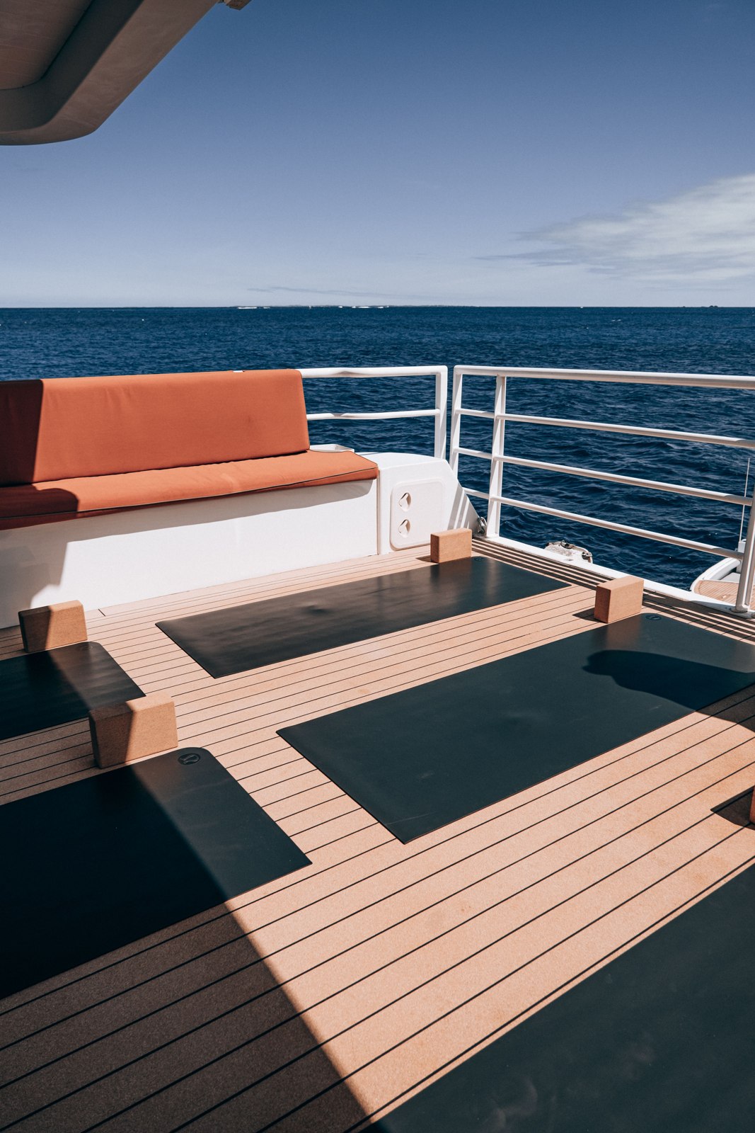 The quiet yacht